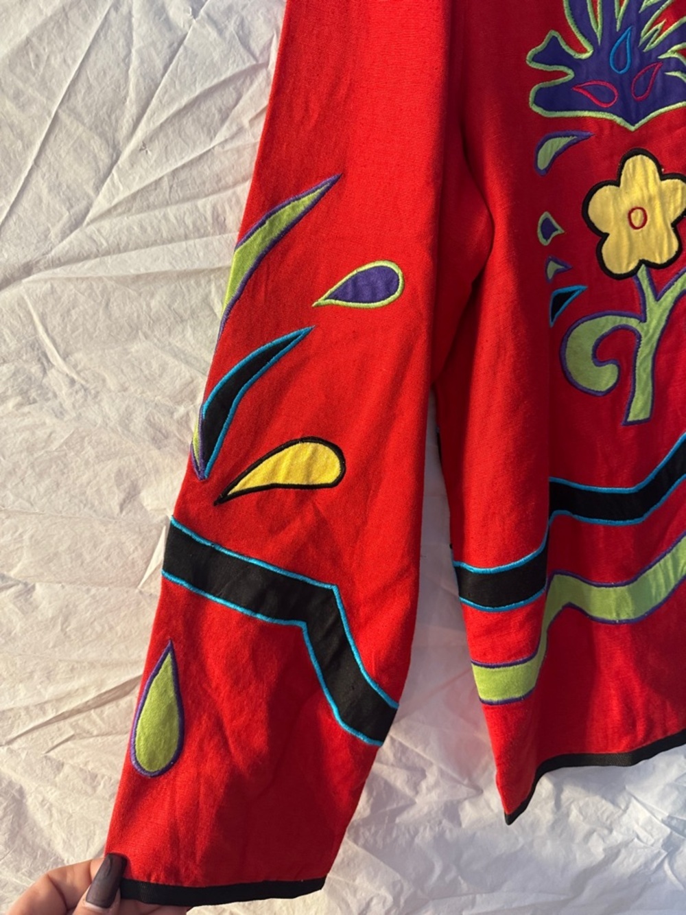 Vintage Art Teacher Eclectic Bright Red Floral Embroidered Cardigan Jacket - Picture 5 of 6